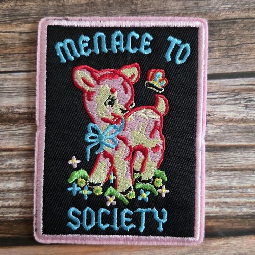 Minaccia alla società punk